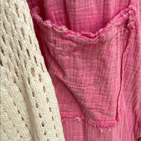 POL NWOT Pink/White Button-Up gauze Shirt w sweater/knit sleeves - Picture 6 of 9